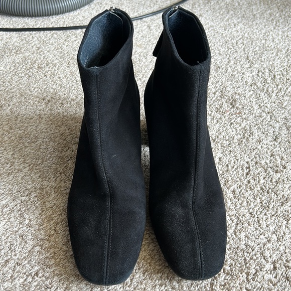 Topshop Suede Retro Boots - Picture 2 of 7